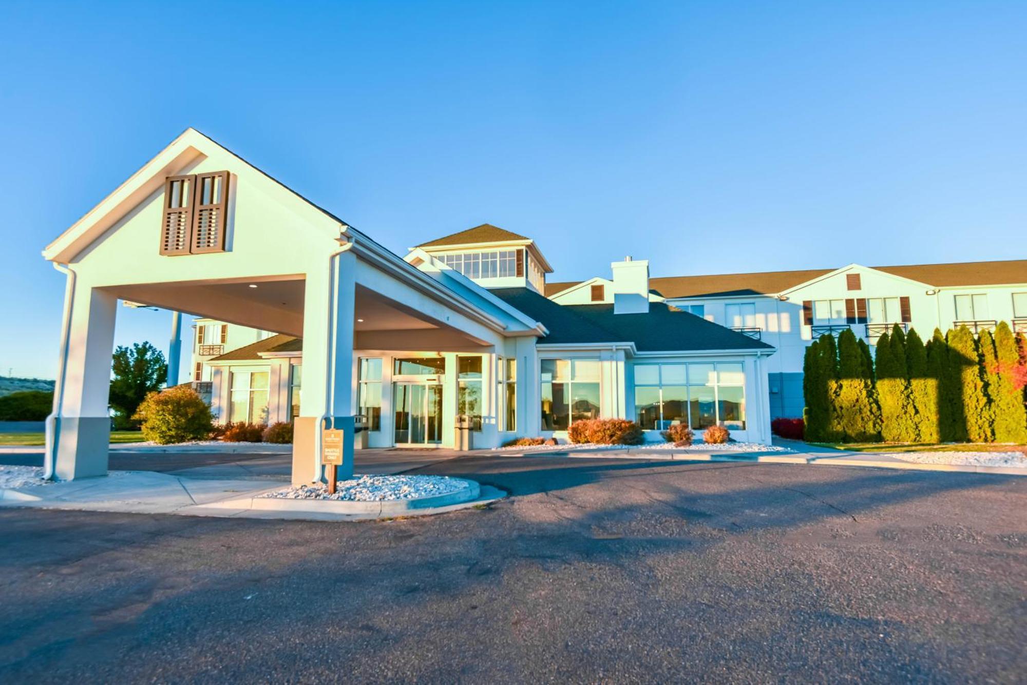 Shutters Hotel Elko Exterior photo